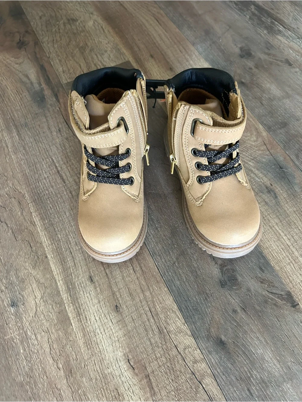Boys Wonder Nation Tan Work-Style Ankle Boots w/Black Collar Sz 8 New with tags